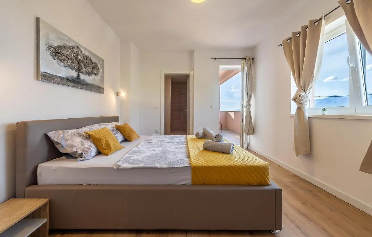 Private House Villa Velebita Ražanac